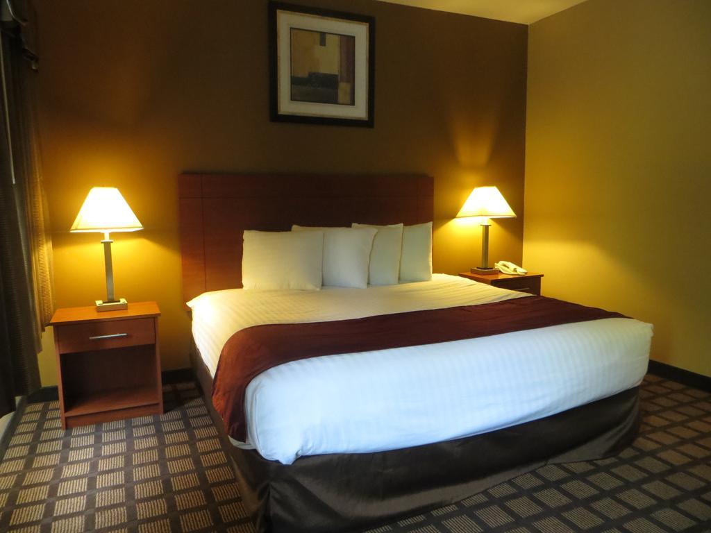 Baymont By Wyndham New Buffalo